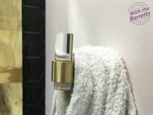 Towel holder